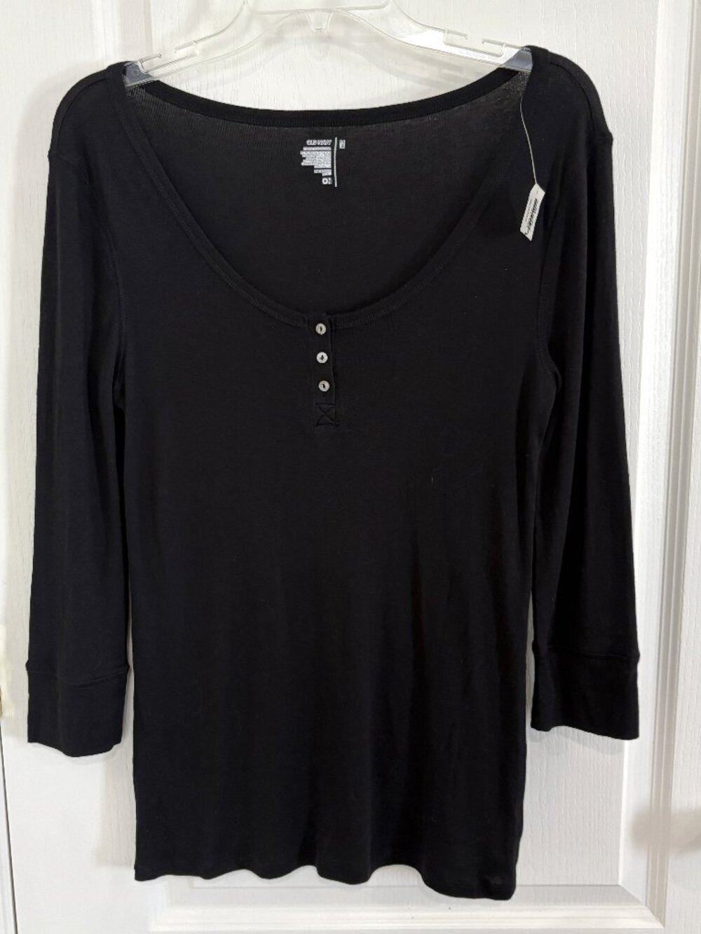 Old Navy Scoop Neck Henley Top 3/4 Sleeve Black Size Medium NEW